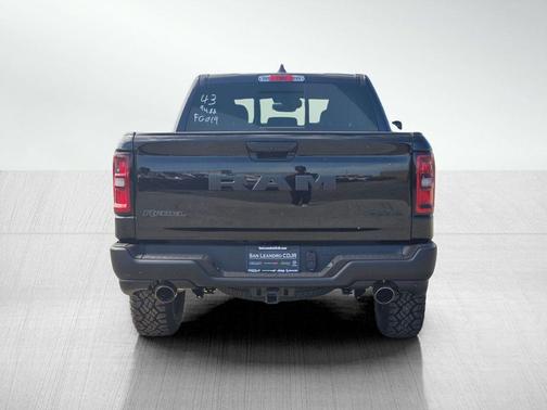 Diamond Black Crystal Pearlcoat 2026 RAM 1500 Rebel