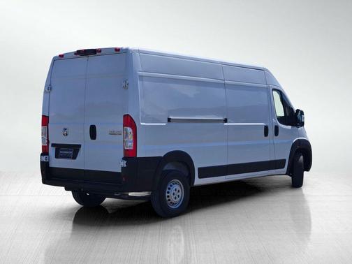 Bright White Clearcoat 2025 RAM ProMaster 2500 Tradesman