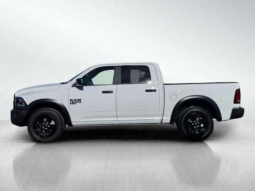 2024 RAM 1500 Classic Warlock Crew Cab 4x4 5'7' Box