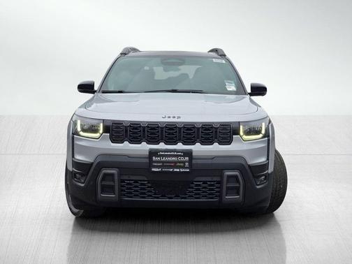 2026 Jeep Cherokee Overland