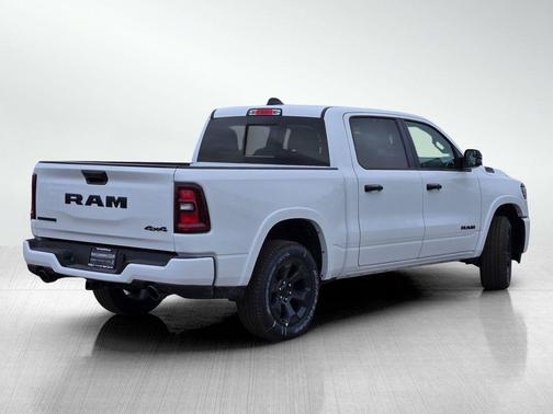 Bright White Clearcoat 2026 RAM 1500 Big Horn/Lone Star