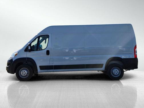 2025 RAM ProMaster 2500 Tradesman