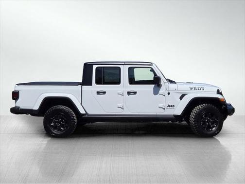 2023 Jeep Gladiator Sport