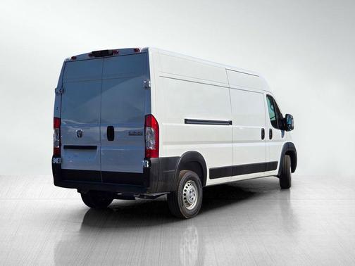 2025 RAM ProMaster 2500 Tradesman