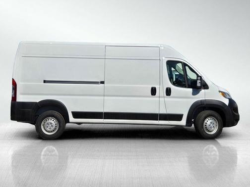 2025 RAM ProMaster 2500 Tradesman