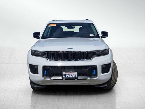 Bright White Clearcoat 2022 Jeep Grand Cherokee 4xe Overland