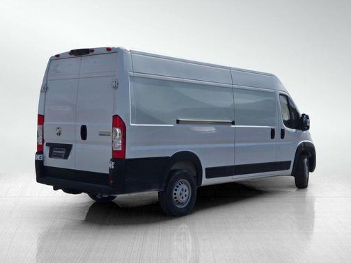 Bright White Clearcoat 2025 RAM ProMaster 3500 High Roof