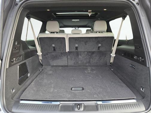 2026 Jeep Grand Wagoneer L Summit Obsidian 4x4