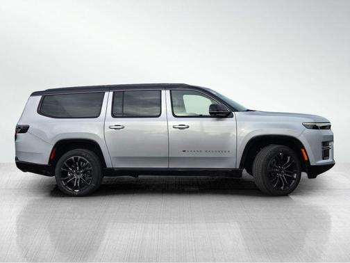 2026 Jeep Grand Wagoneer L Summit Obsidian 4x4