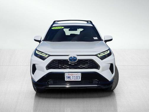 Ice Cap 2024 Toyota RAV4 Prime SE