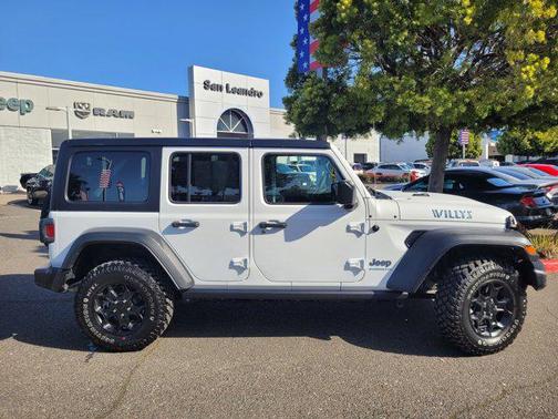 2023 Jeep Wrangler 4xe Willys