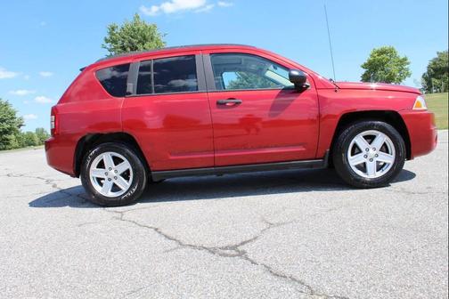 Inferno Red Crystal Pearlcoat 2007 Jeep Compass Sport