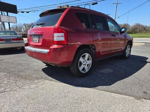 Inferno Red Crystal Pearlcoat 2007 Jeep Compass Sport
