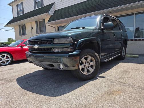 Green 2002 Chevrolet Tahoe Z71