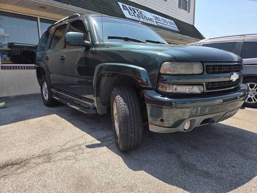 Green 2002 Chevrolet Tahoe Z71