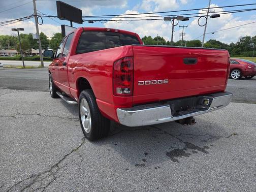 Red 2002 Dodge Ram 1500 SLT Quad Cab