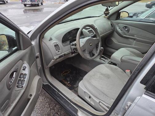 2005 Chevrolet Malibu Base