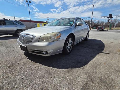 Silver 2011 Buick Lucerne CX