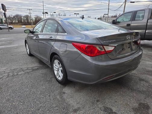 Harbor Gray Metallic 2013 Hyundai SONATA GLS