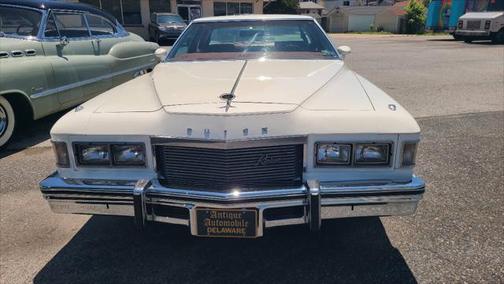 1976 Buick Riviera 455 Coupe