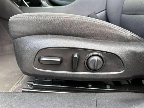 2020 Chevrolet Malibu FWD LT