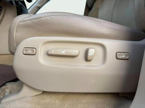 2011 Lexus LX 570 Base
