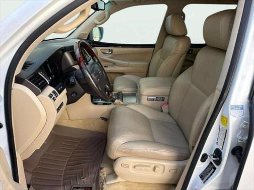 2011 Lexus LX 570 Base