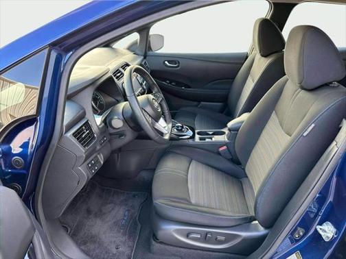 2023 Nissan Leaf SV PLUS 60 kWh