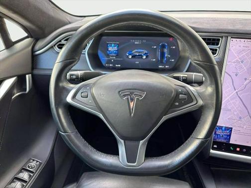 2017 Tesla Model S 90D
