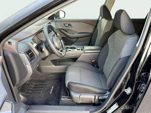 2022 Nissan Rogue S