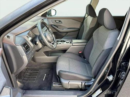 2022 Nissan Rogue S