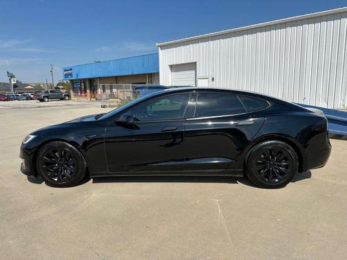 2017 Tesla Model S 75D