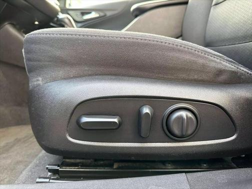 2016 Chevrolet Malibu 1LT