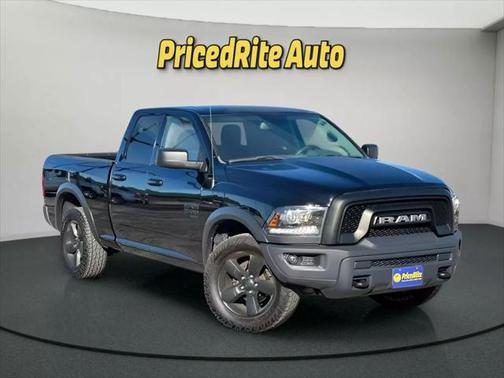 2019 RAM 1500 SLT