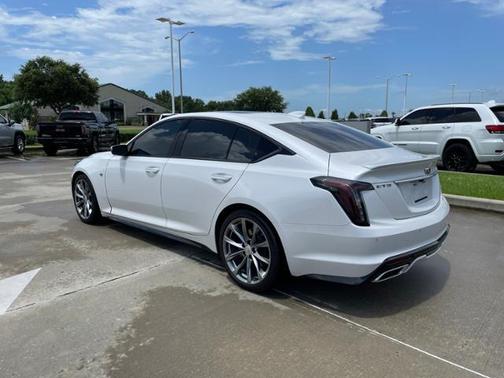 Photo 3 of 12 of 2020 Cadillac CT5 Sport RWD