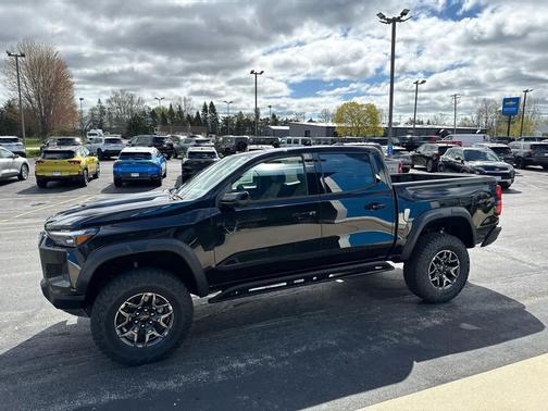 Black 2026 Chevrolet Colorado ZR2