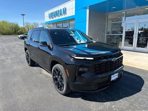 Mosaic Black Metallic 2026 Chevrolet Traverse RS