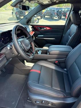 Mosaic Black Metallic 2026 Chevrolet Traverse RS