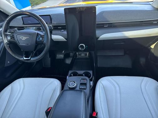 2022 Ford Mustang Mach-E Premium