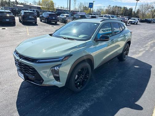 Cacti Green 2026 Chevrolet Trax FWD ACTIV