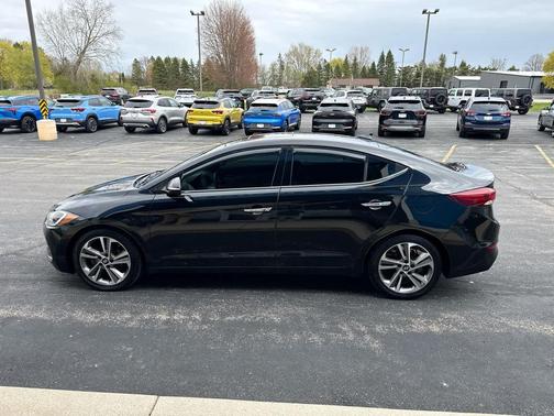 Phantom Black 2017 Hyundai ELANTRA Limited
