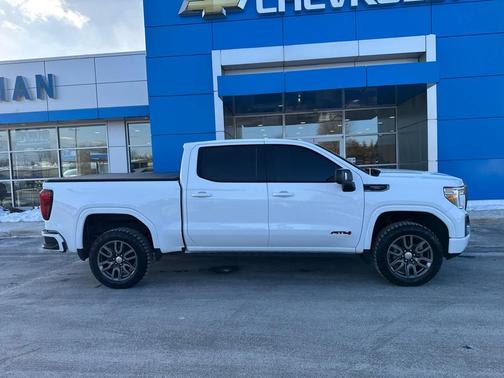 2022 GMC Sierra 1500 AT4