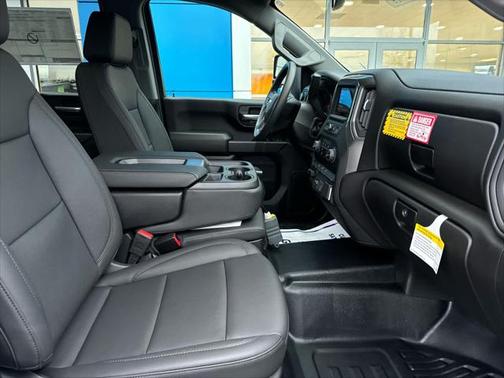2025 Chevrolet Silverado 3500 WT
