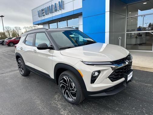 White Sands 2026 Chevrolet Trailblazer RS