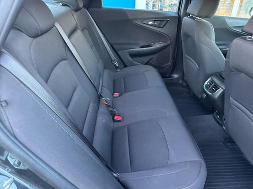 2016 Chevrolet Malibu 1LT