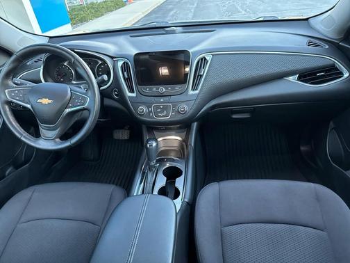 2016 Chevrolet Malibu 1LT