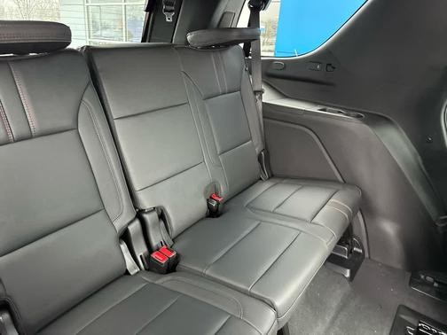 2026 Chevrolet Tahoe 4WD RST