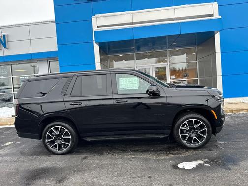 2026 Chevrolet Tahoe 4WD RST