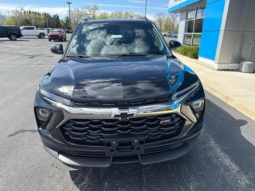 Mosaic Black Metallic 2026 Chevrolet Trailblazer RS
