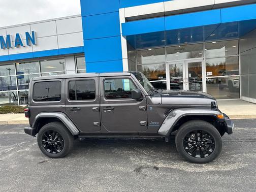 Granite Crystal Metallic Clearcoat 2025 Jeep Wrangler 4xe Sahara